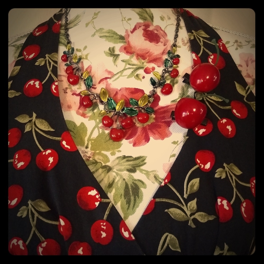 Cherry Pin-up Lot
